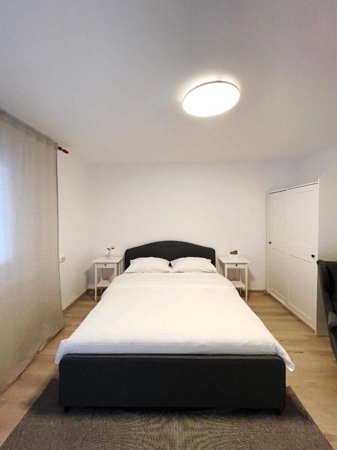 Apartament La Terrasse Sarichioi Екстериор снимка